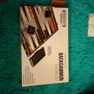 Portable backgammon set